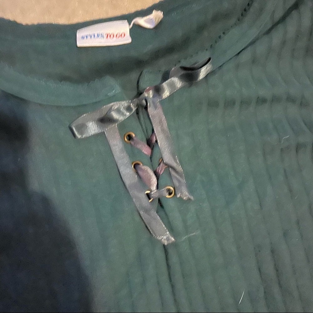 Styles to go crop top - Picture 4 of 5